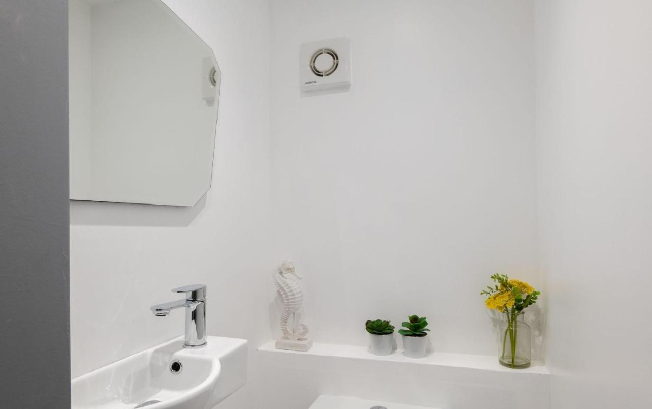 Spacious And Modern 4 Bed Apartment Next To Borough Station Londres Exterior foto
