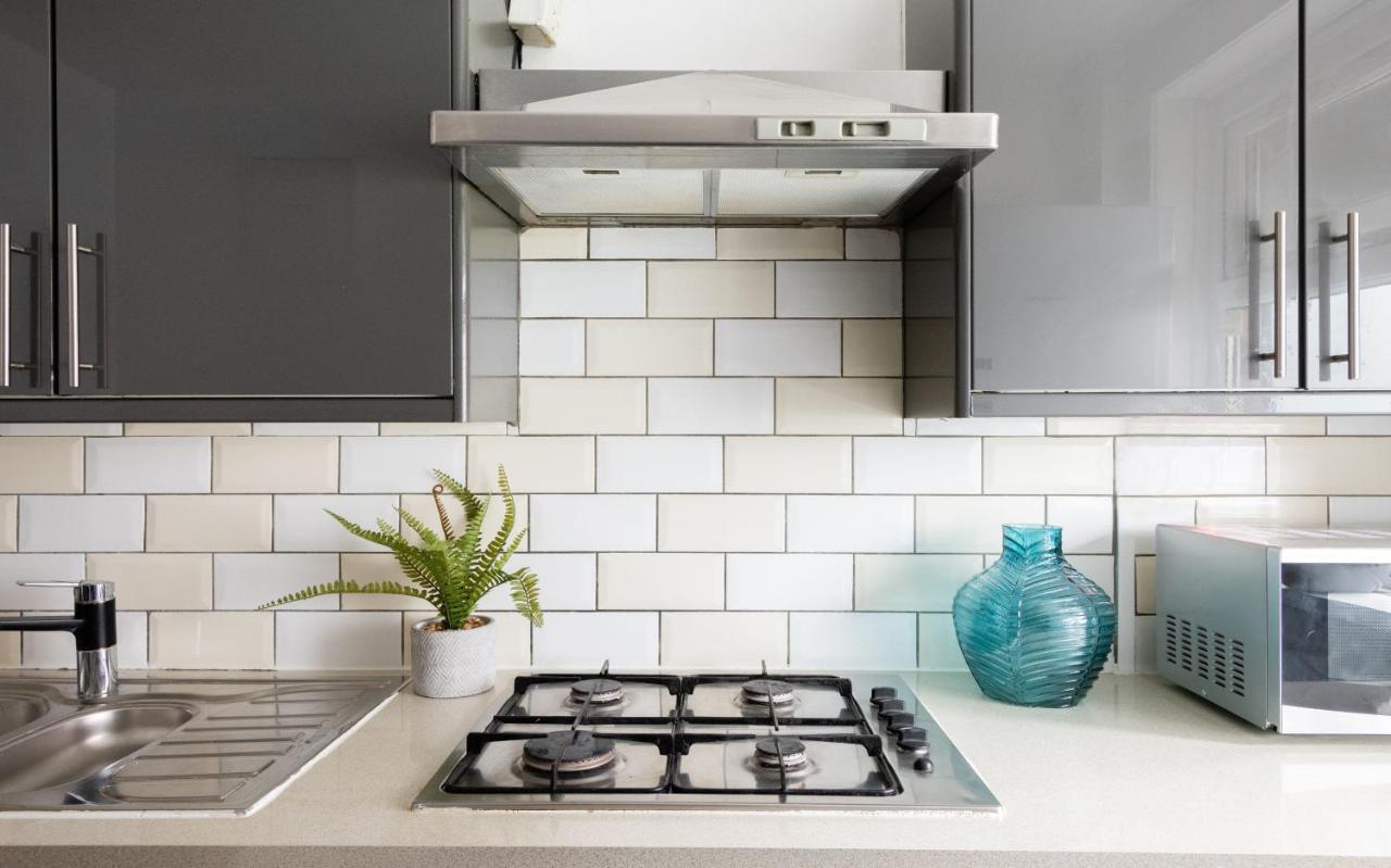Spacious And Modern 4 Bed Apartment Next To Borough Station Londres Exterior foto